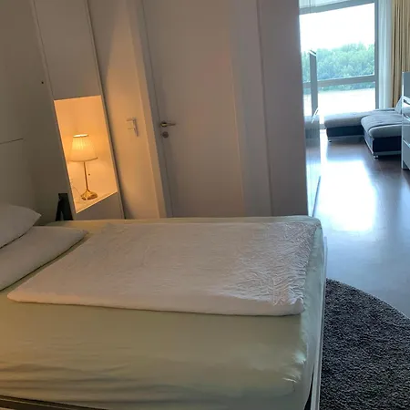 Riverview Eurovea Apartment Bratislava
